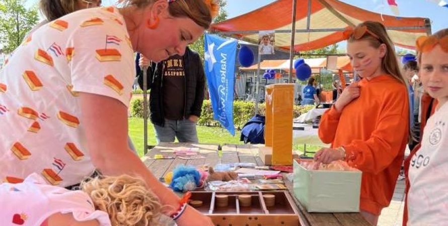 Bazaar/Rommelmarkt tijdens Koningsdag